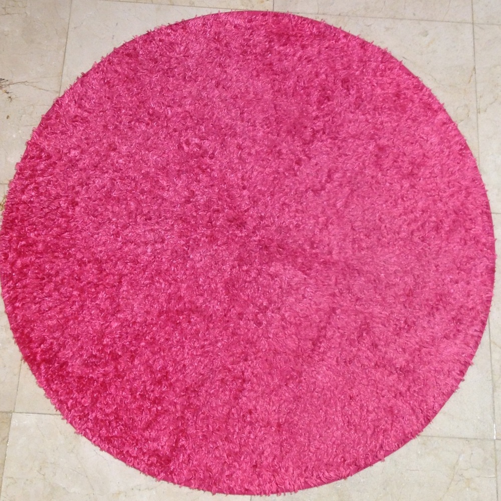 Pink Shag Rug - Perfect Decor for any Princess - Picture 3 of 3